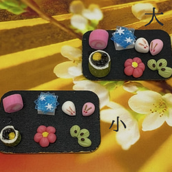 新春の和菓子６種　黒盆付き　ミニチュア 2枚目の画像