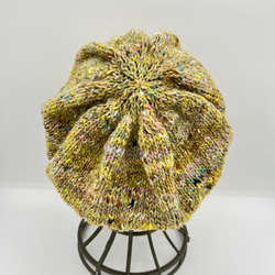 ふんわりニット帽　NORO　四季　手紬ぎ風毛糸の素朴な風合い　手編み　イエロー系 5枚目の画像