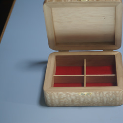 木製　アクセサリーボックス　タモ玉杢突板貼り 5枚目の画像