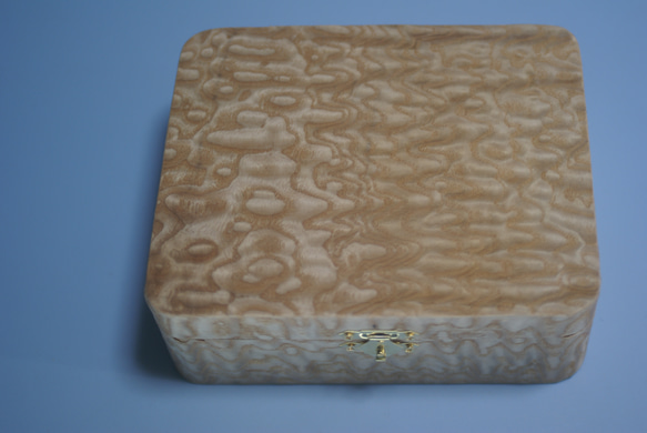 木製　アクセサリーボックス　タモ玉杢突板貼り 10枚目の画像