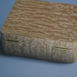木製　アクセサリーボックス　タモ玉杢突板貼り 3枚目の画像