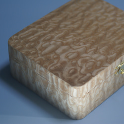木製　アクセサリーボックス　タモ玉杢突板貼り 1枚目の画像