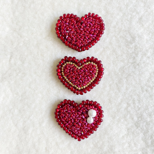Heart Red】赤色ハート刺繍ブローチ⭐︎バレンタインプレゼント