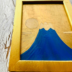 縁起物絵画「富士山と日の出　R」大・油彩・原画・額装・壁掛け・独立スタンド付き 8枚目の画像