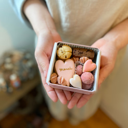 （2月1日発送！）バレンタインクッキー缶♡ミニハート♩ 6枚目の画像
