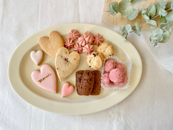 （2月1日発送！）バレンタインクッキー缶♡ミニハート♩ 4枚目の画像