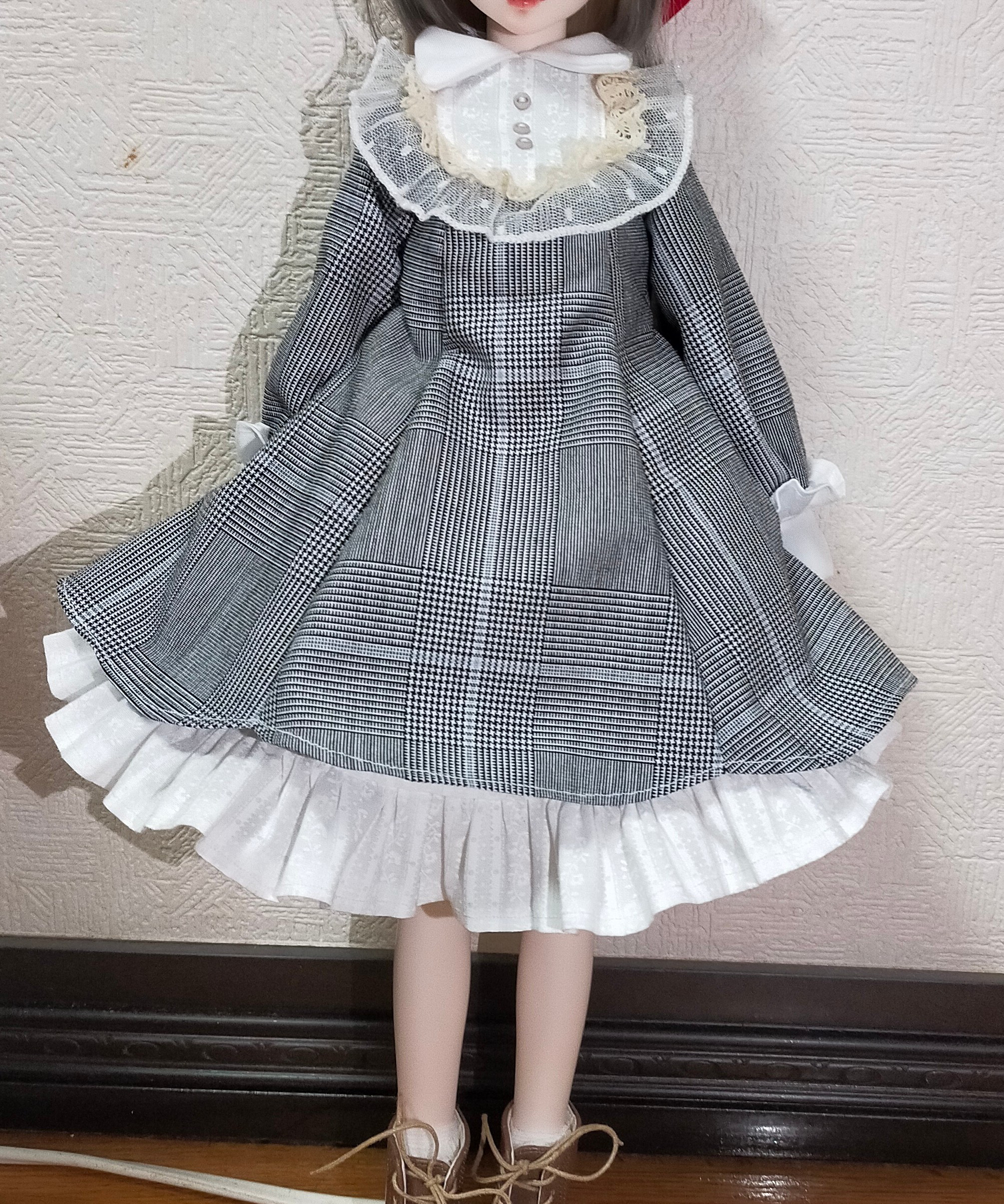 SDM・40cmドール お洋服 千鳥柄ワンピース