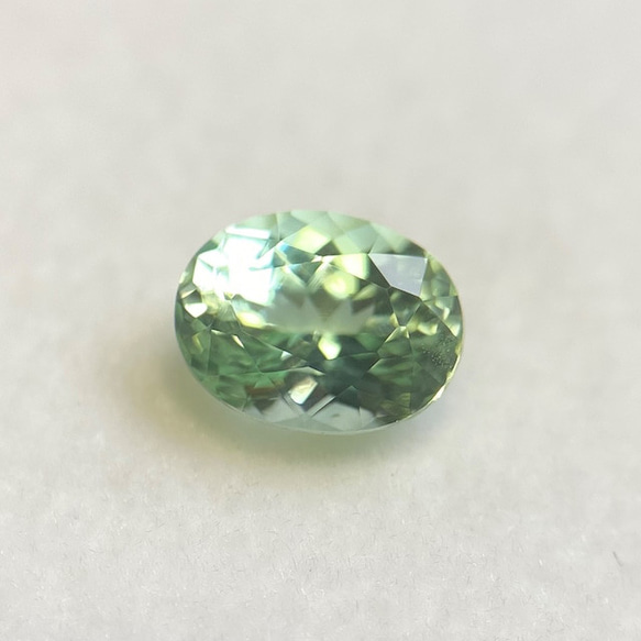 【お盆セール開催中】コーネルピン ルース 0.504ct タンザニア産 プリズマティン 蛍光有 日独ソ付き＆分析済 ご了承ください