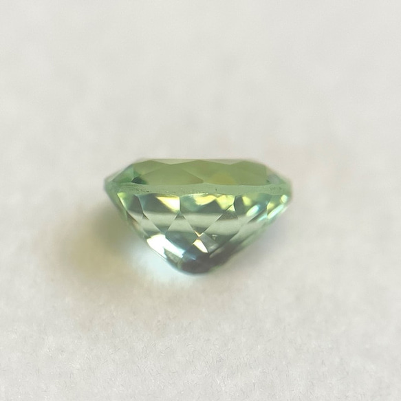 【お盆セール開催中】コーネルピン ルース 0.504ct タンザニア産 プリズマティン 蛍光有 日独ソ付き＆分析済 ご了承ください