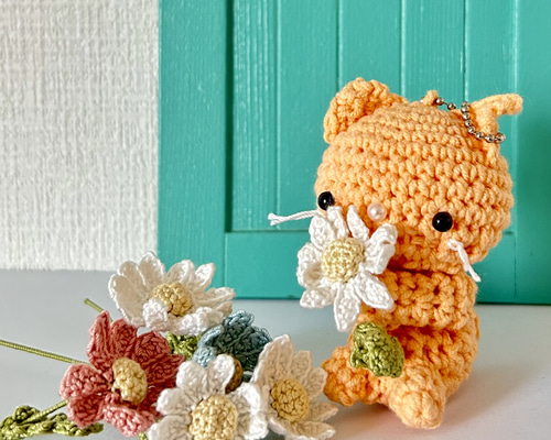 子猫ちゃんのバッグチャーム♡ストラップ♡アートドール♡ぬいぐるみ♡お花♡レース♡ 猫用 首輪 おしゃれ かわいい 花柄 フラワー 鈴 チャーム