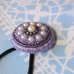 ビーズ刺繍のヘアゴム　紫　#18 5枚目の画像