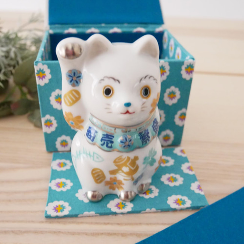 縁起物 招き猫 ブルー プラチナ 商売繁盛 運気 幸福 猫好き 愛猫 ネコ