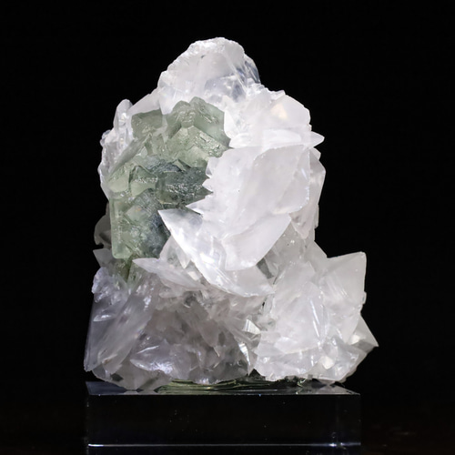 シャンファーリン産ホワイトローズ カルサイトフローライトエンジェル