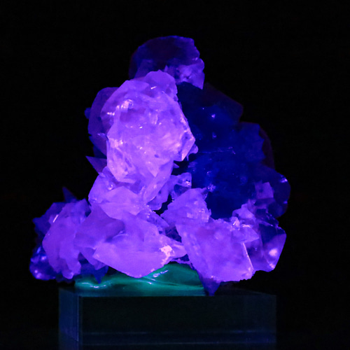 香花嶺（シャンファーリン）鉱山産 アートの最高傑作的 天然 フロー