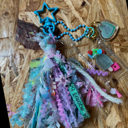 引き揃え糸 タッセルキーホルダー シリアル バッグチャーム mameshiho