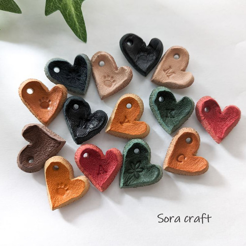 10個セット♡ハートの本革タグ 栃木レザーミニミニsize チャーム Sora