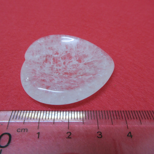 ハート型水晶/Heart Shaped Crystal Quartz