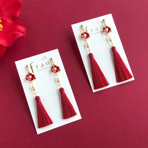 再販】紅椿のミニタッセル【ピアス/イヤリング】小ぶり 華奢デザイン