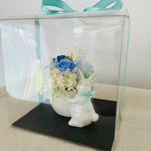 白うさぎのプリザーブドフラワー花束アレンジメント プリザーブド