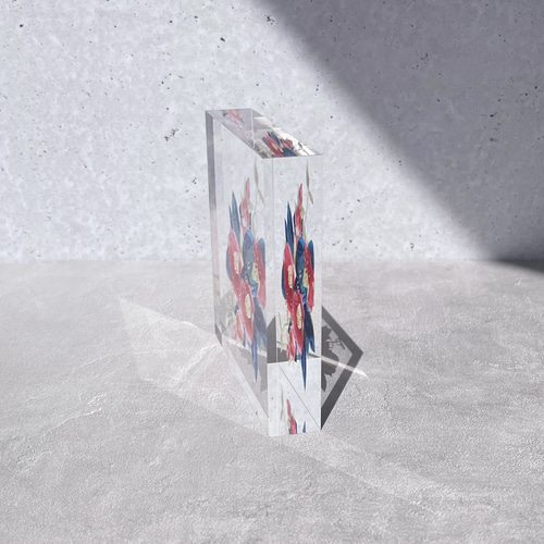 椿 - アクリルブロック〈10cm角・透け感を楽しむインテリアアート