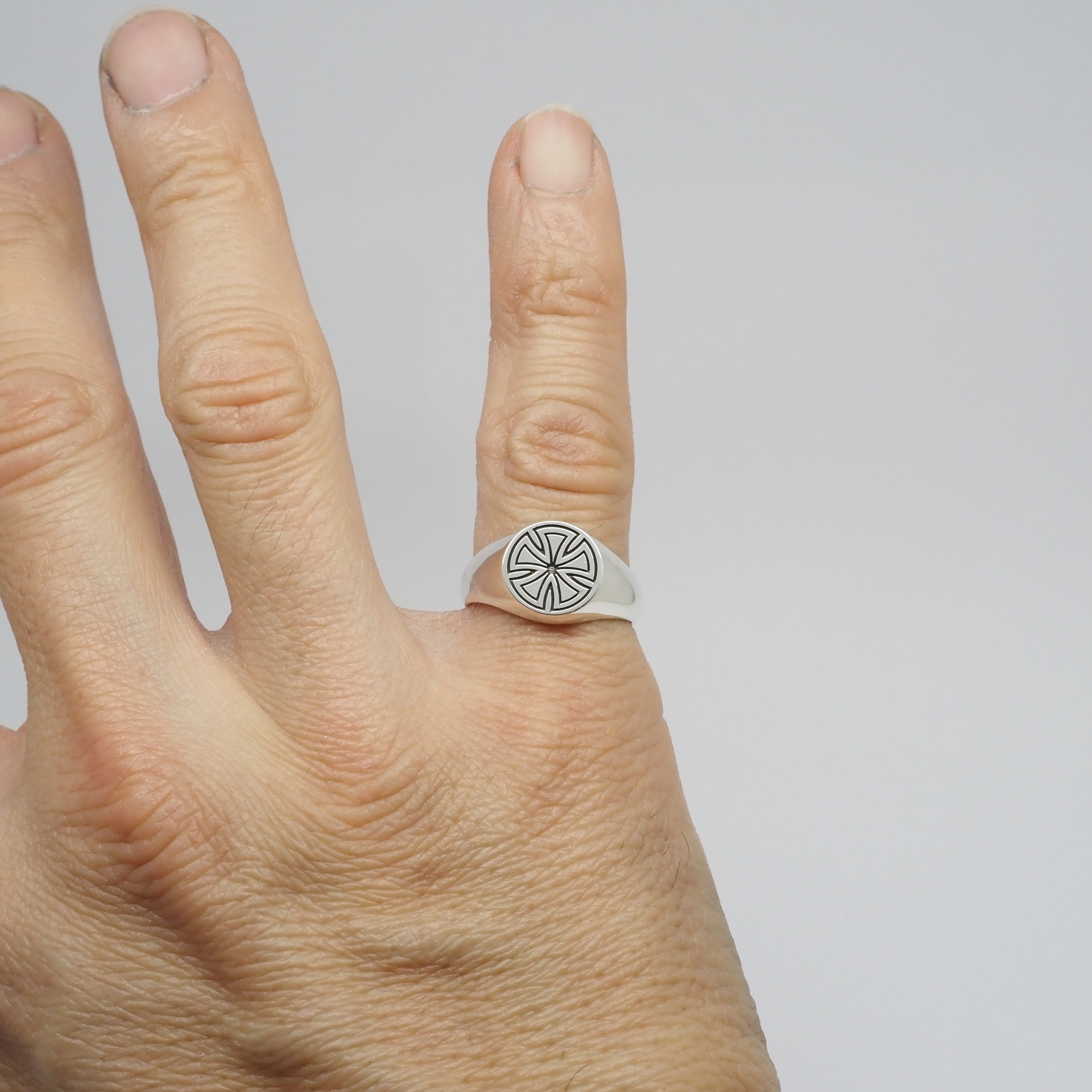 iron star ring / アイアンスターリング