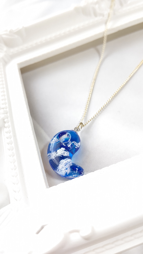 レジン　ハンドメイド　勾玉　ネックレス　ペンダントトップ　341 金・プラチナ 高品質 | ペンダントトップ（大）管付き 勾玉 純金 ネックレス・ペンダント