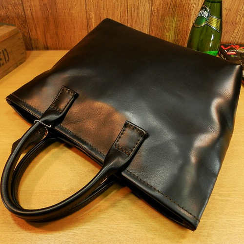 受注生産☆小さめSサイズ☆定番の黒スムースレザーで製作した