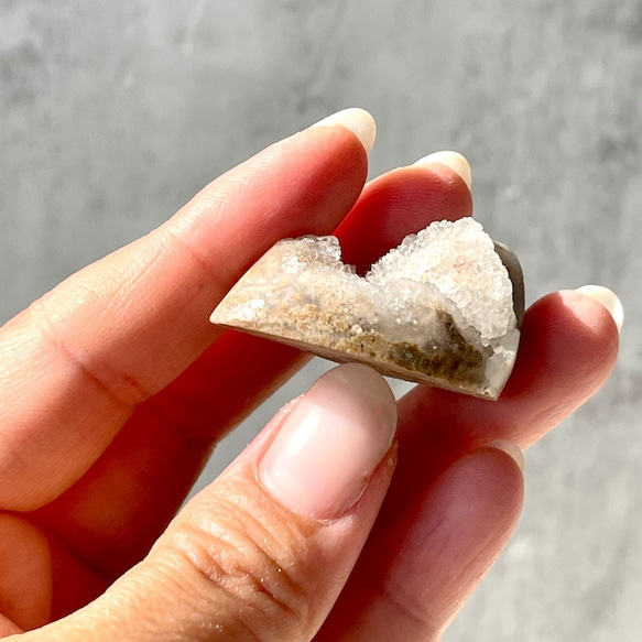 スパイラライト（Spiralite Fossil Shell） 天然石原石