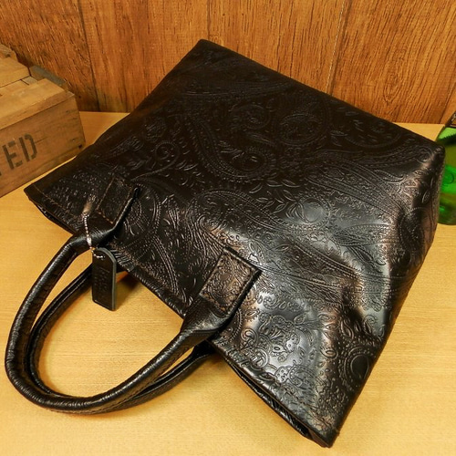 受注生産☆ミニマムなSサイズ☆上質な国産ペイズリー型押しレザーの