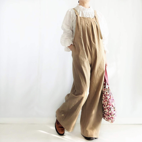 大人のためのサロペットパンツ（キャメルベージュ コットンツイル