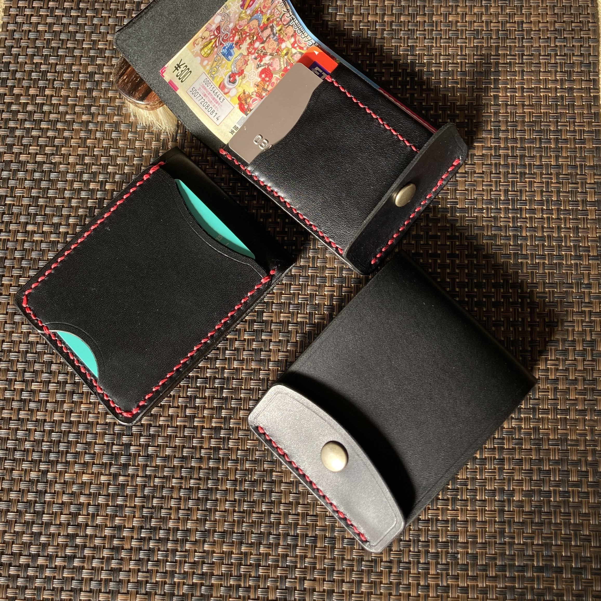 海外旅行用【ｶｰﾄﾞﾎﾟｹｯﾄ3 黒染料oil】小さい紙幣の薄型シンプル札ばさみ MC-11obk ﾏﾈｰｸﾘｯﾌﾟ 4,968円