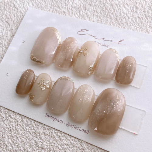 ちゅるん淡色×マグネット♡ ミラーフラワー グレージュ 上品 