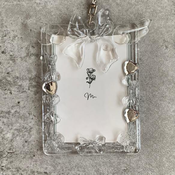 B8トレカキーホルダー】硬質ケース 