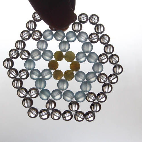 ヘキサゴンマット(約6×6.5cm) 6mm 水晶＆ライトブルーカラージェード