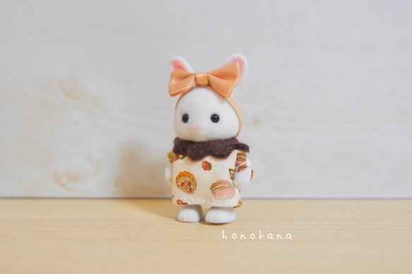 シルバニアファミリーたっち赤ちゃん スイーツ柄のお洋服とヘア