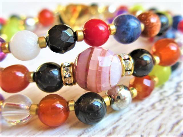 【B23】　スーパーオーラ　ネックレス　希少　逸品　天然石　天然石ビーズアクセサリー