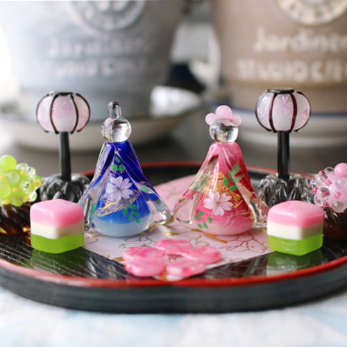 ガラス細工 ミニチュア 雛飾り-優花- 硝子細工 トンボ玉 雛壇
