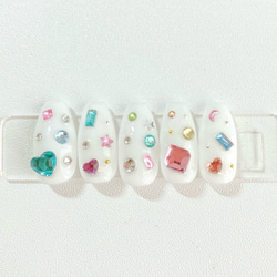 クローバーネイル ネイルチップ（つけ爪） 猫背 通販 13086105｜Creema