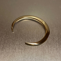 crescent bangle バングル ブレスレット 1枚目の画像