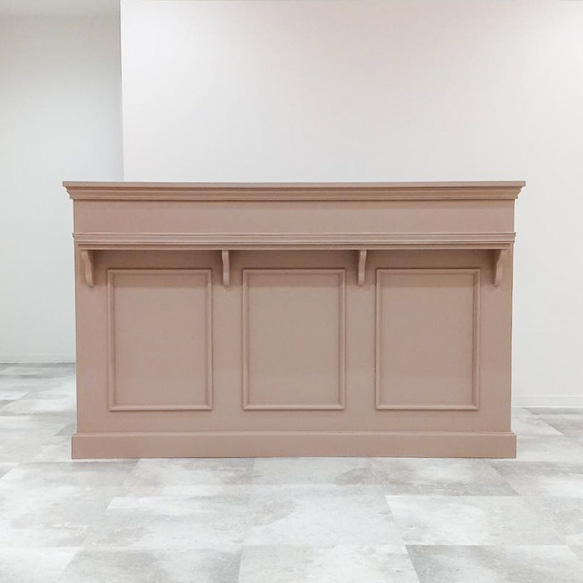 百貨店向けレジカウンター ショッピングモール向け対面カウンター アンティークカウンター W1800ホワイト 特注店舗什器 D550