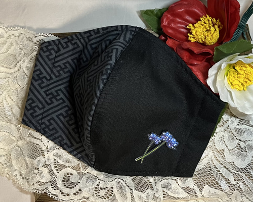 8f19a8f727d8ce3968d8965f9b64d9