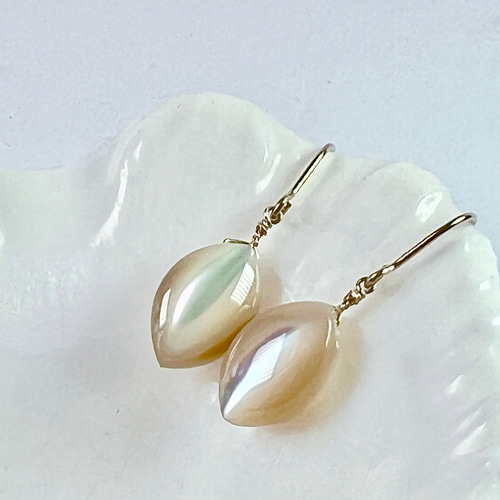 夜光貝ピアス ピアス（フック・チェーン） L CRAFT 通販 17095442