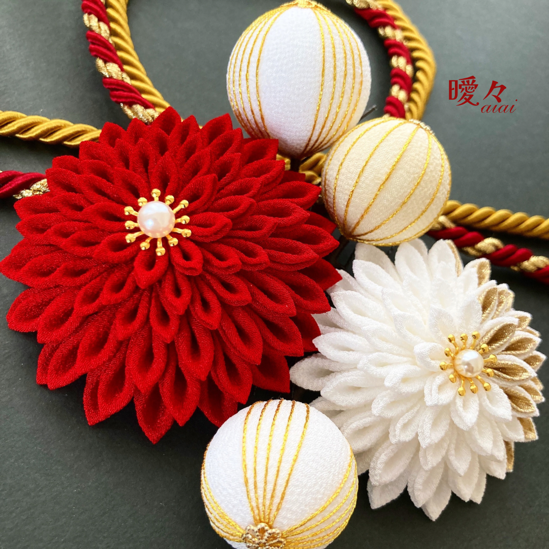 つまみ細工髪飾り　和装　着物　振袖　袴　色打掛　成人式　卒業式　ゴールド　白　黒　赤　和玉　ポニーテール