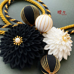 つまみ細工　髪飾り　濃いエンジ　黒　ゴールド つまみ細工 髪飾り 濃いエンジ 黒 ゴールド