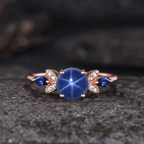 ユニークなブルー スター サファイア リング 9 月の誕生石 ブルー