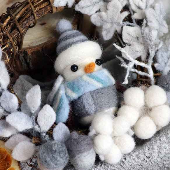 【羊毛氈】銀白世界 冬季雪人藤圈 第2張的照片