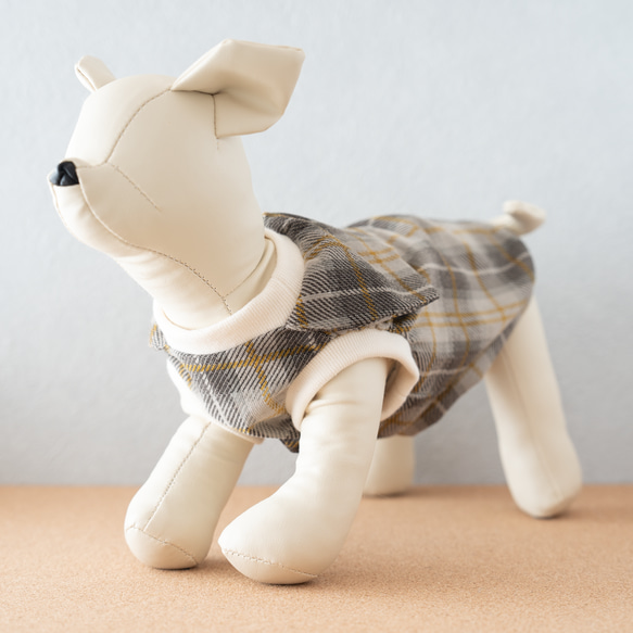 犬服  シンプル  タータンチェック セーラーカラー  マスタード 4枚目の画像
