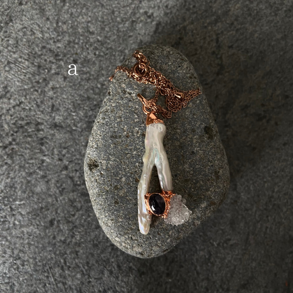 3種類の天然石ネックレス（淡水パール、クラスター水晶、アメジスト） 4枚目の画像