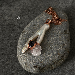 3種類の天然石ネックレス（淡水パール、クラスター水晶、アメジスト） 5枚目の画像