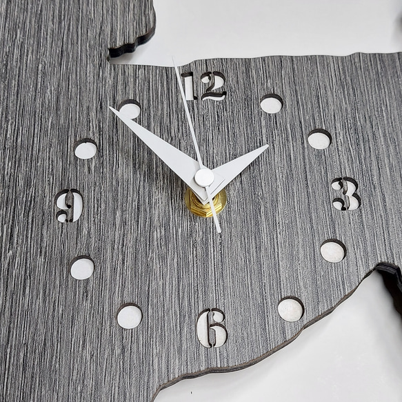 トイプードル壁掛け時計　フレー・シルバー　静音時計 5枚目の画像